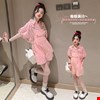 Set Yếm Kaki phối áo sơ mi cực xinh dành cho bé gái