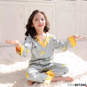 Bộ pijama tay dài xinh xắn cho bé gái