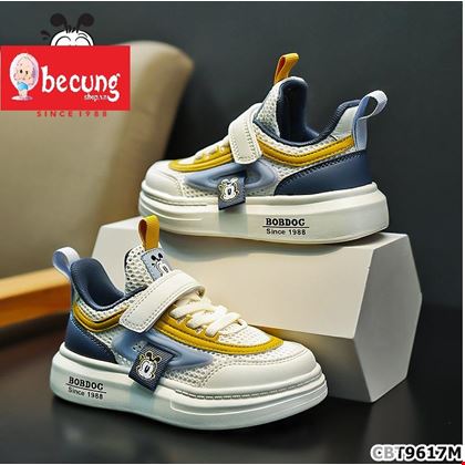 Giày thể thao Mickey phối lưới dành cho bé