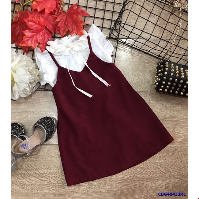 Set áo váy kiểu áo hở vai phối lứoi và váy xếp ly (Trắng) | AlvinStore.Vn