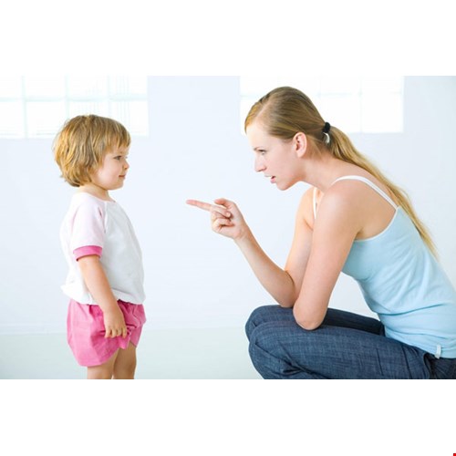 10 sai lầm thường gặp của bố mẹ khi nuôi dạy con