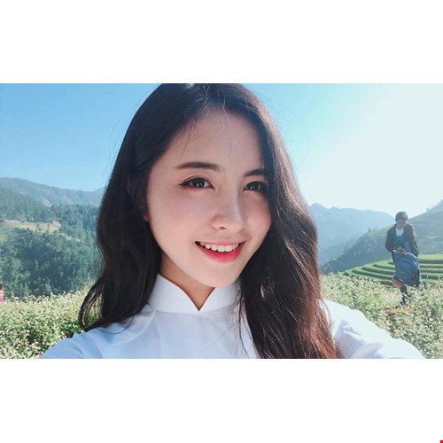 Bí kíp cho con gái đẹp nhà giàu và nhà nghèo