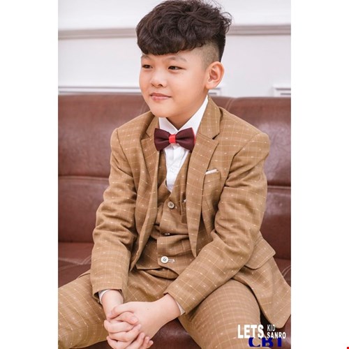 Cách chọn vest phù hợp và đẹp nhất cho bé