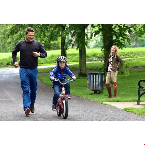 Tập đạp xe cho con - cùng con lớn lên