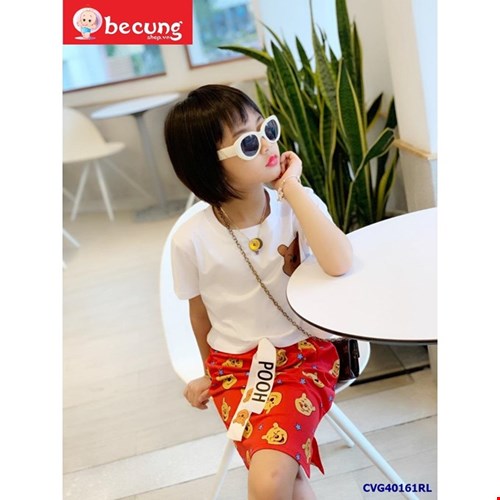 Trẻ con có nên cho mặc đồ theo mốt người lớn